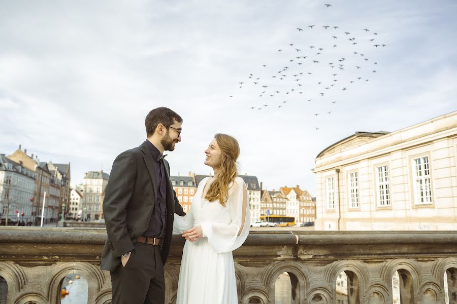 Fotógrafo de casamento Aleks Jakobsons (aleksjakobsons). Foto de 10 de abril 2023