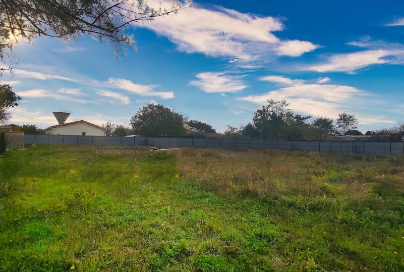  Vente Terrain à bâtir - à Meschers-sur-Gironde (17132) 