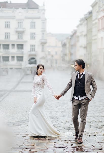 Fotógrafo de casamento Karl Geyci (karlheytsi). Foto de 2 de outubro 2020