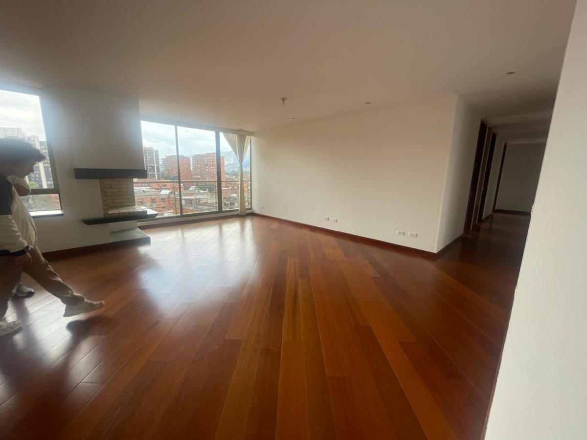 Apartamento En Arriendo - La Carolina, Bogota