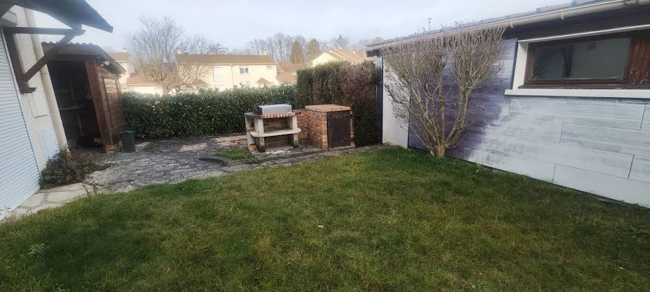 Vente maison 4 pièces 82 m² à Lesigny (77150), 269 990 €