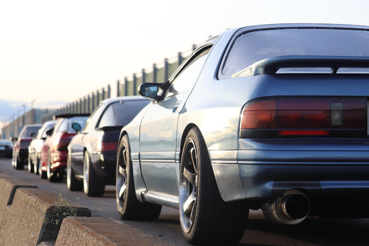 サバンナRX-7の鉄仮面スカイライン・DR30・rx7・fc3s・sa22cに関するカスタム事例の投稿画像9枚目