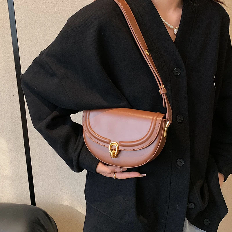 Ladies Retro All-match Texture Niche Bag A stylish and versatile bag perfect for everyday use and special occasions. Com