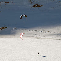 kite surf su lago ghiacciato al Bernina di 