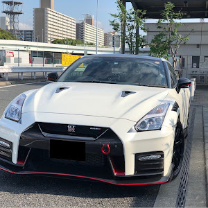 NISSAN GT-R R35