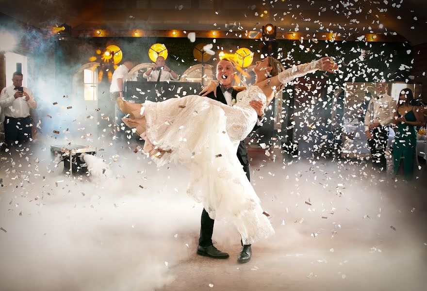 Fotógrafo de bodas Barbara Ciężadło (bapacifoto). Foto del 6 de octubre 2021