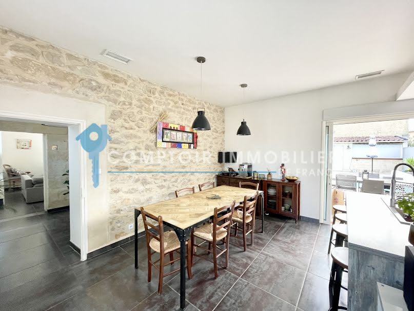 Vente maison 5 pièces 105 m² à Vergèze (30310), 395 000 €