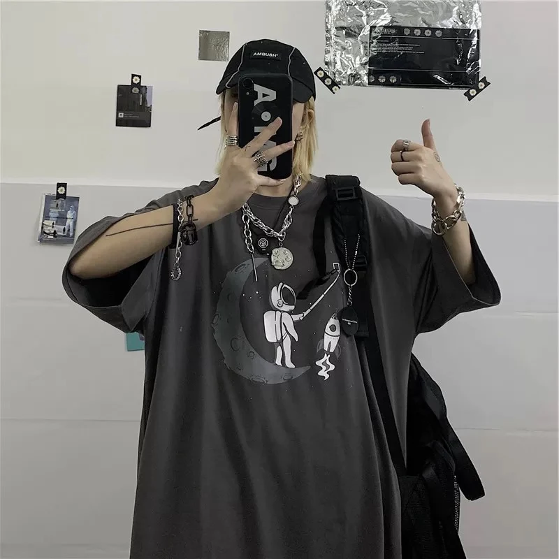 Camiseta de manga corta estilo Hong Kong, media manga, corte holgado y corto para hombre, ideal para un look casual y fresco.