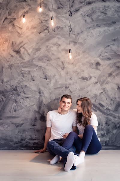 Nhiếp ảnh gia ảnh cưới Viktoriya Pustovoyt (pustikvika). Ảnh của 19 tháng 2 2018