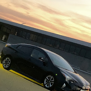 プリウス ZVW55