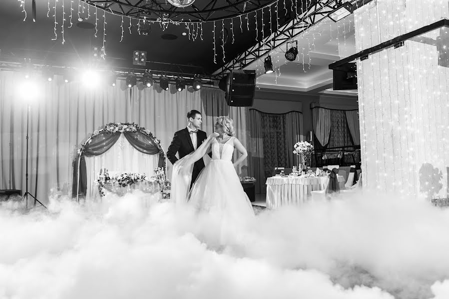 Wedding photographer Sergey Khokhlov (serjphoto82). Photo of 29 November 2019