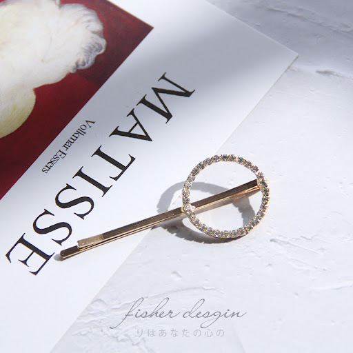Title 16, Presilha de cabelo com strass. Adicione brilho ...
