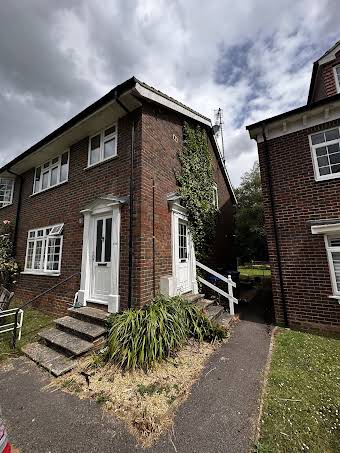 TOP FLOOR FLAT CLEARANCE IN HAYWARDS HEATH album cover