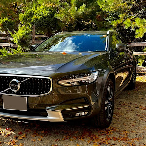 V90