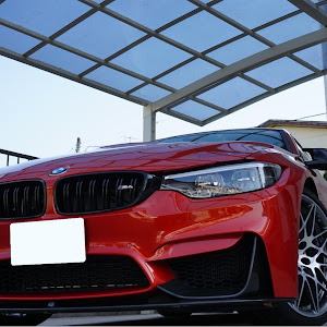 M4 クーペ F82