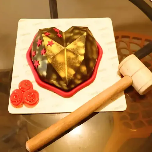 Heart Shaped Chocolate Pinata Hammer Cake [500 Grams]