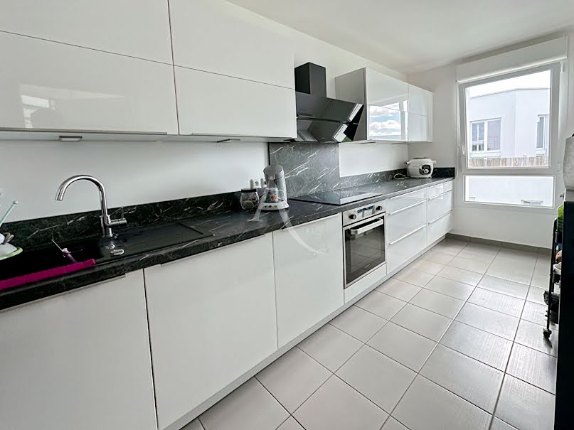 Vente appartement 5 pièces 115.3 m² à Poissy (78300), 370 000 €