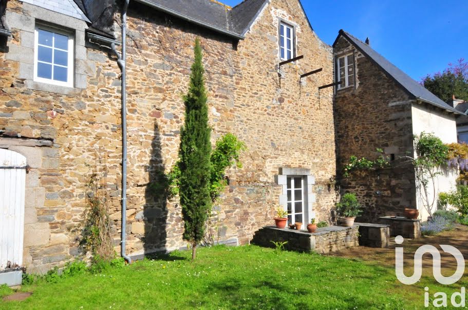 Vente maison 6 pièces 170 m² à Saint-Brieuc (22000), 395 000 €