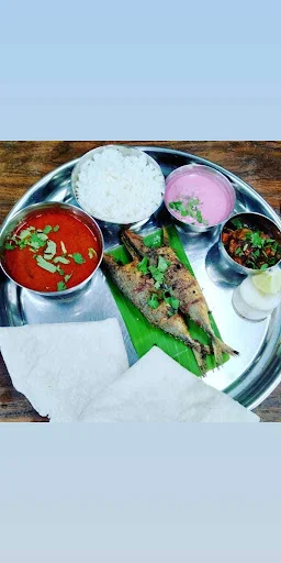 Bhakri Bangda Thali