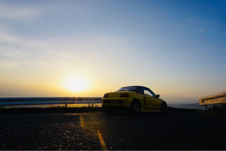 ビートの朝日と愛車・どっぷり撮影に嵌りだした。に関するカスタム事例の投稿画像1枚目