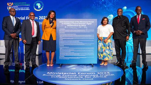 From left to right: Hon. Thulagano Merafe Segokgo, Minister of Communications, Knowledge and Technology, Republic of Botswana; Hon. Philly Mapulane, Deputy Minister of Communications & Digital Technologies, South Africa; Hon Dr. T. A. Mavetera, Minister of Information Communication Technology, Postal and Courier Services, Zimbabwe; Ms Nonkqubela Thathakahle Jordan-Dyani, Director-General in the Department of Communications and Digital Technologies, South Africa; Hon. Nape Moses Nnauye, Minister for Information, Communication and Information Technology, United Republic of Tanzania and John OMO, Secretary General, African Telecommunications Union (ATU)