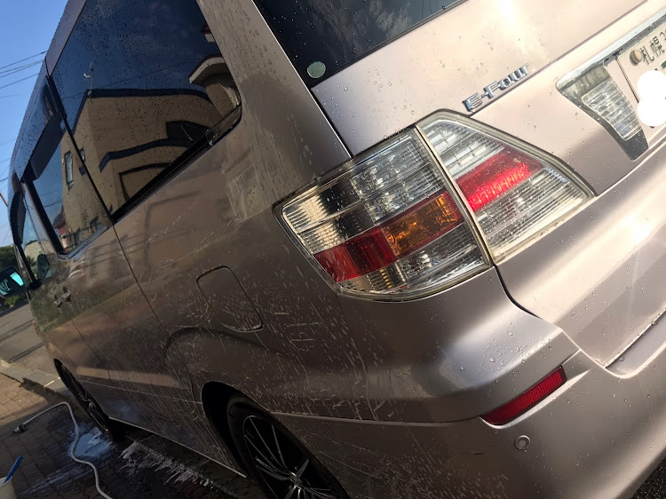 アルファードのアルファードハイブリッド・洗車・自称高級車に関するカスタム事例の投稿画像3枚目