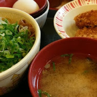 すき家SUKIYA日本平價牛丼