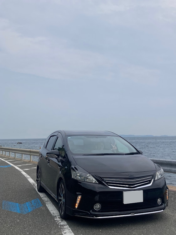 プリウスαのプリウスα・ホイールほしい・志賀島ドライブに関するカスタム事例の投稿画像1枚目
