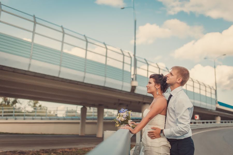 Fotógrafo de bodas Aleksandr Milay (sanpenza). Foto del 23 de septiembre 2014