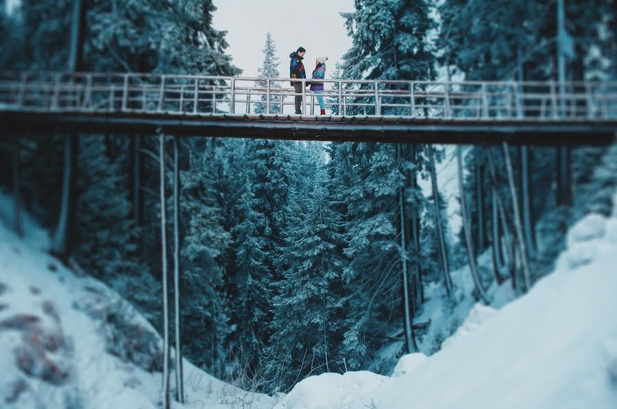 Fotógrafo de casamento Aleksandr Medvedenko (bearman). Foto de 3 de fevereiro 2015