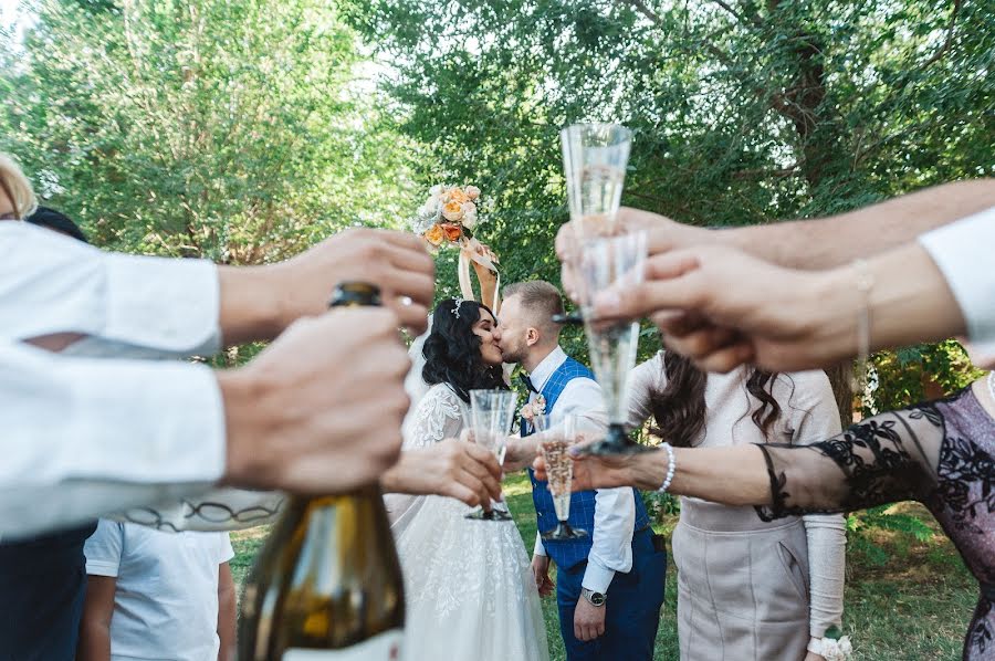 Wedding photographer Evgeniy Boldyrev (boldyrevphoto). Photo of 14 December 2020