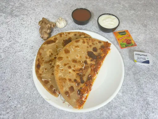 Aloo Schezwan Paratha