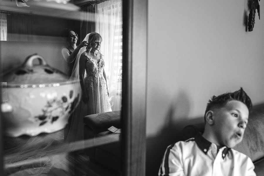 結婚式の写真家Adam Purc (purc)。2023 6月19日の写真