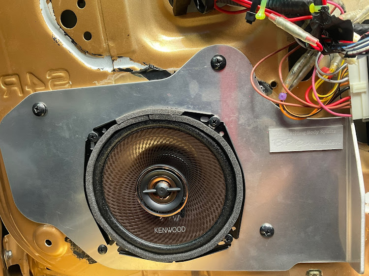 スカイライン GT-RのKENWOODスピーカーに関するカスタム事例の投稿画像2枚目