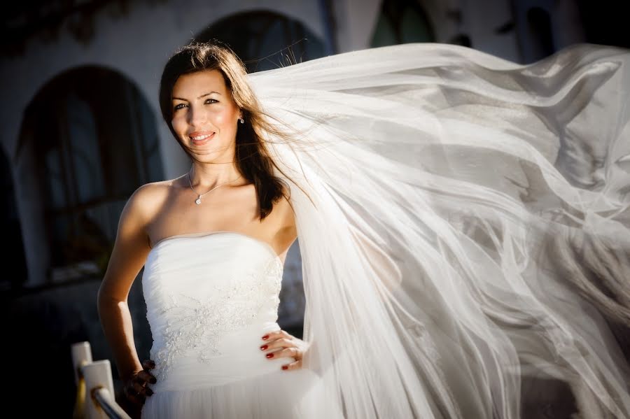 Wedding photographer Radu Adrian (raduadrian). Photo of 25 March 2019