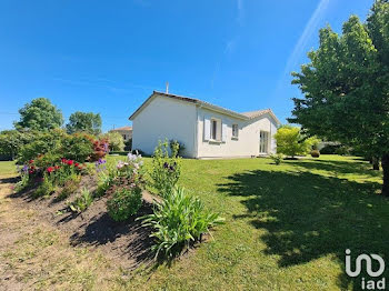 maison à Barbezieux-Saint-Hilaire (16)