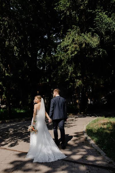 Fotografo di matrimoni Anya Bezyaeva (bezyaewa). Foto del 21 febbraio 2022