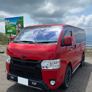 ハイエースバン GDH206V