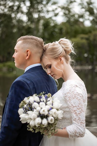 Fotógrafo de casamento Galina Anferova (galalina). Foto de 5 de março 2020