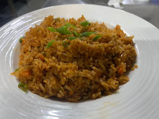 Schezwan Fried Rice Veg