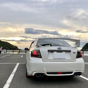 インプレッサ WRX STI GVF