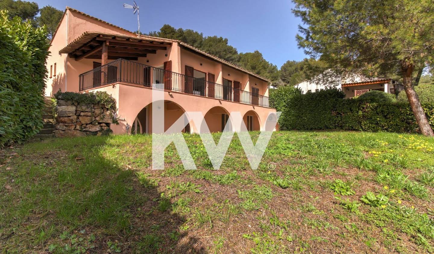 Villa with terrace Antibes