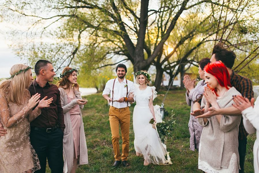 Fotograful de nuntă Dasha Tebenikhina (tebenik). Fotografia din 14 iunie 2016