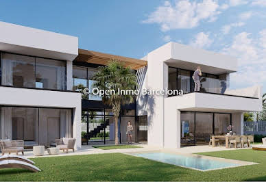 Villa with pool and terrace 4