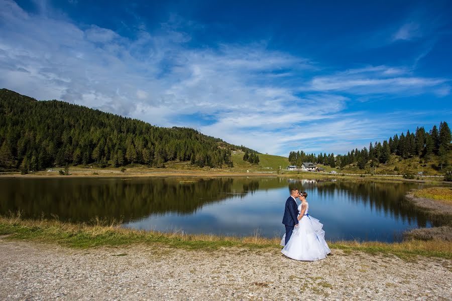 Fotógrafo de casamento Lóránt Kiss (lorantkiss). Foto de 12 de dezembro 2019