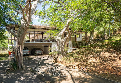 Maison avec terrasse 2