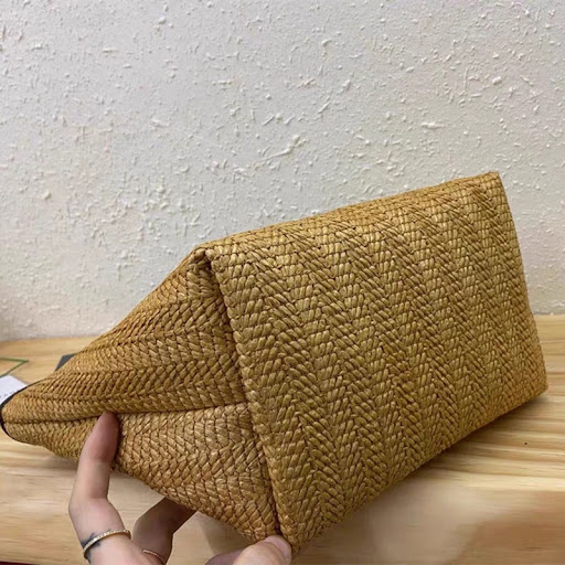 Title 4, Womens Straw Bag, a versatile Tote, Hand-held,...