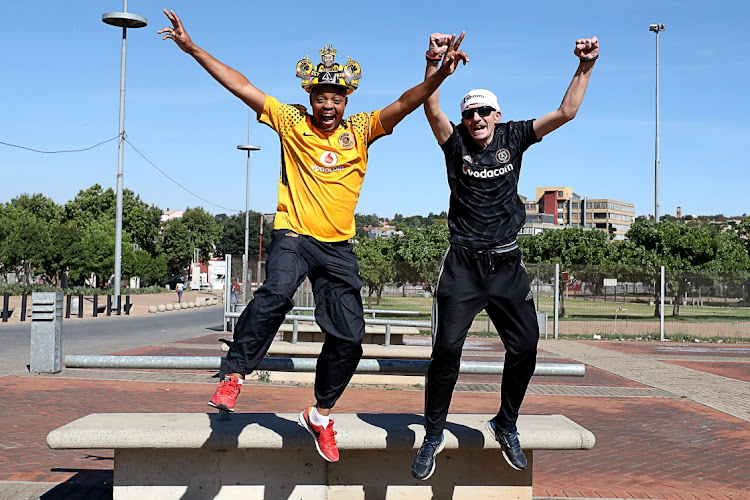 Prominent Kaizer Chiefs supporter Masilo Machaka and Orlando Pirates supporter Dejan Miladinovic pictured in 2018. Miladinovic died on Wednesday.