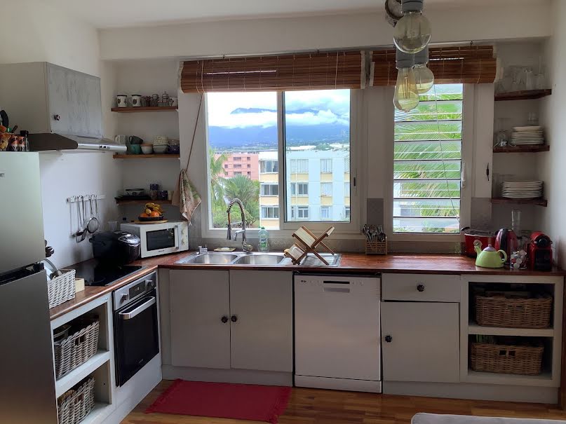 Location meublée appartement 3 pièces 64 m² à Saint Pierre (97410), 997 €