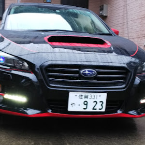 レヴォーグ